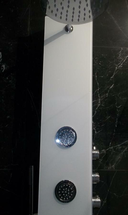 Cugnaux Toulouse Metropole Ouest Chambre Privee De Luxe - Sdb Wc Privee Terrasse Piscine Aqua Bike Luaran gambar
