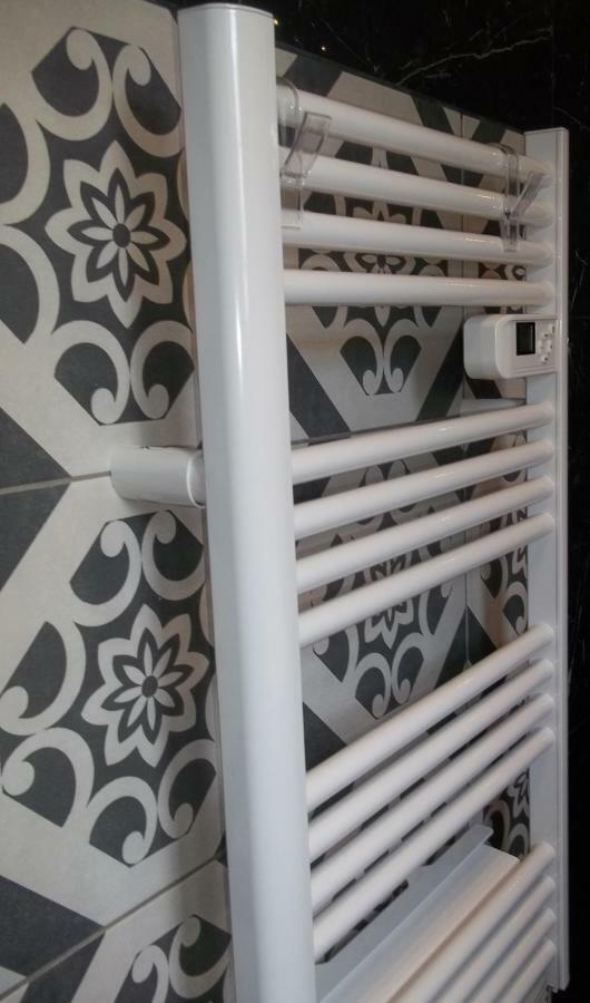 Cugnaux Toulouse Metropole Ouest Chambre Privee De Luxe - Sdb Wc Privee Terrasse Piscine Aqua Bike Luaran gambar