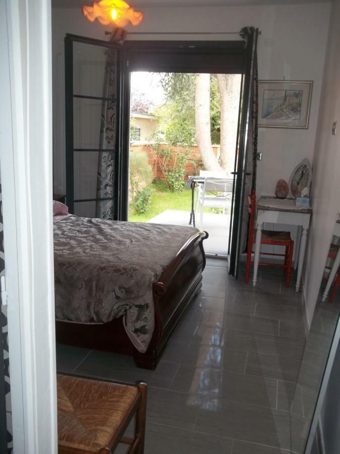 Cugnaux Toulouse Metropole Ouest Chambre Privee De Luxe - Sdb Wc Privee Terrasse Piscine Aqua Bike Luaran gambar